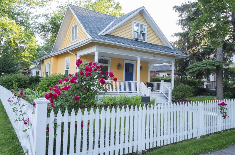 Elegant Picket Fence Design