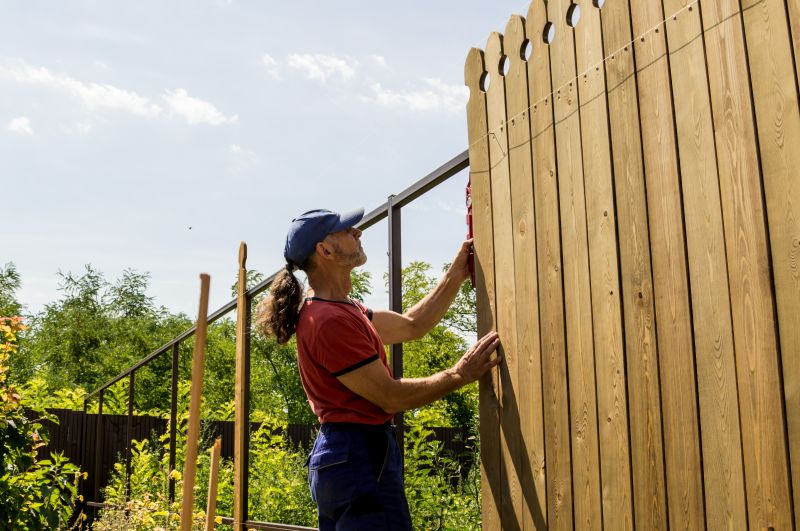 Wooden Picket Fence Service