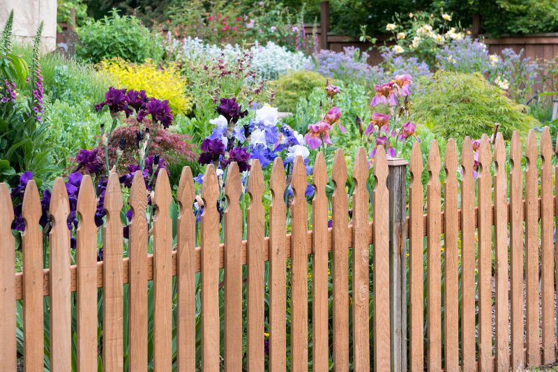Wooden Picket Fence Service